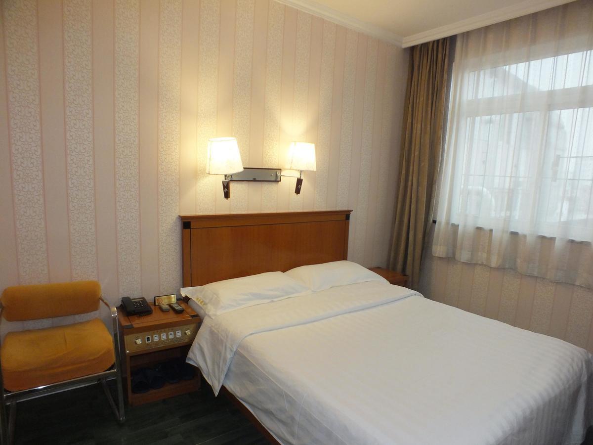 Beijing Fuxing Holiday Hotel الغرفة الصورة